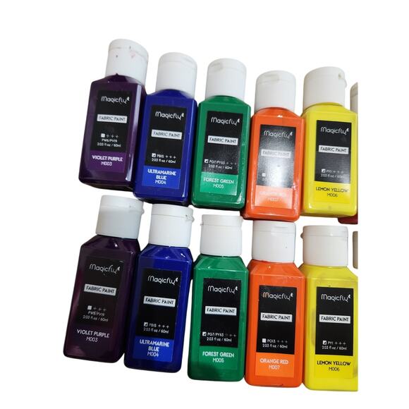Magic Fly Fabric Paint - Picture 2 of 6